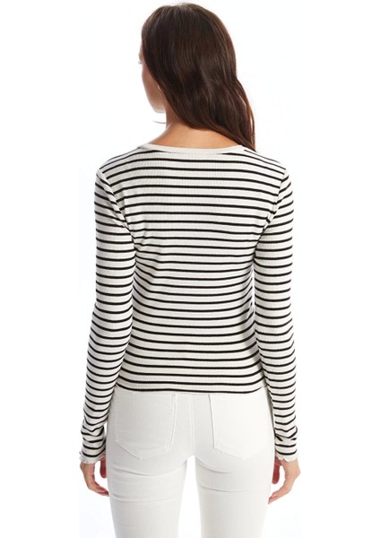 Lcw Vision Beyaz Bisiklet Yaka Çizgili Kadın Tişört fırsatları