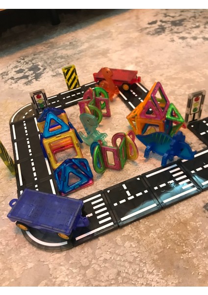 Trafik Manyetik Blok 22 Parça Eğitici Oyuncak fiyatları
