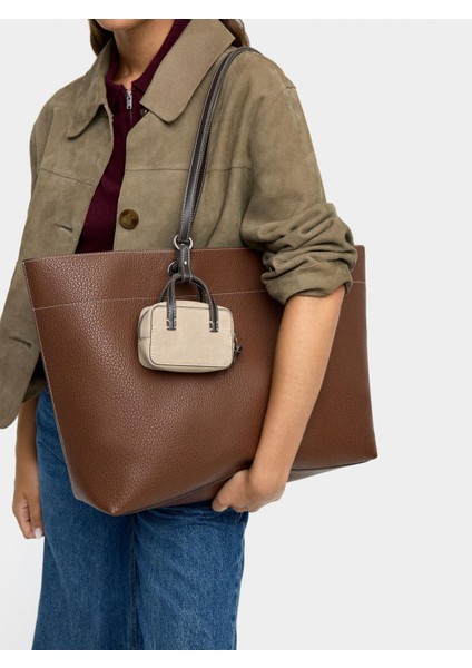 Charm Aksesuarlı 13" Laptop Çantası