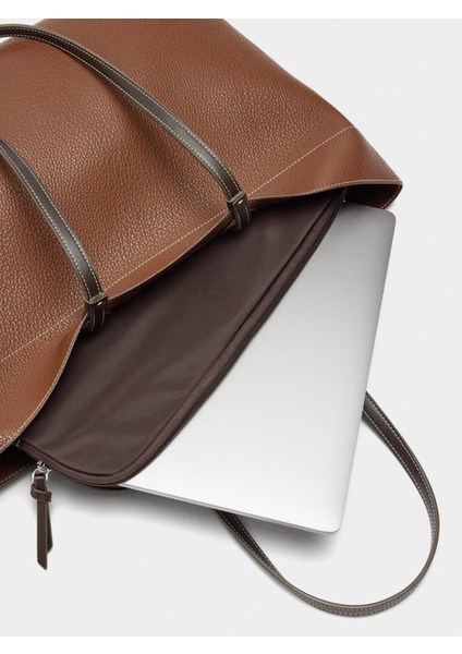 Charm Aksesuarlı 13" Laptop Çantası indirimleri