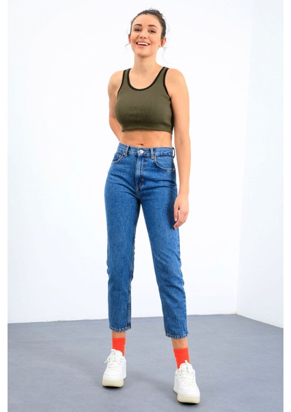 Haki Basic Sıfır Kol Dar Kalıp U Yaka Kadın Crop Top Atlet - 97160 fiyatları