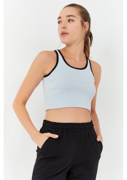 Taş Basic Sıfır Kol Dar Kalıp U Yaka Kadın Crop Top Atlet - 97162 indirimleri