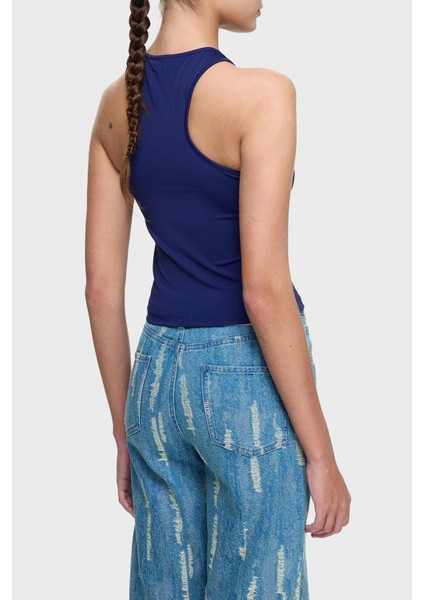 Slim Fit Halter Yaka Logolu Top Bayan Top LB25SSUNLFUTN modelleri