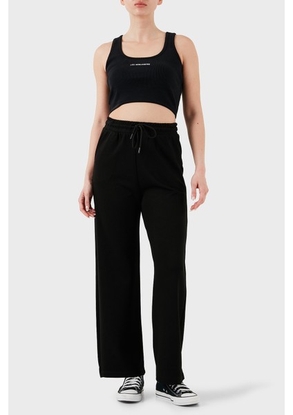 Pamuklu Slim Fit Kare Yaka Logolu Top Bayan Top Lbnoosessfutn fiyatları