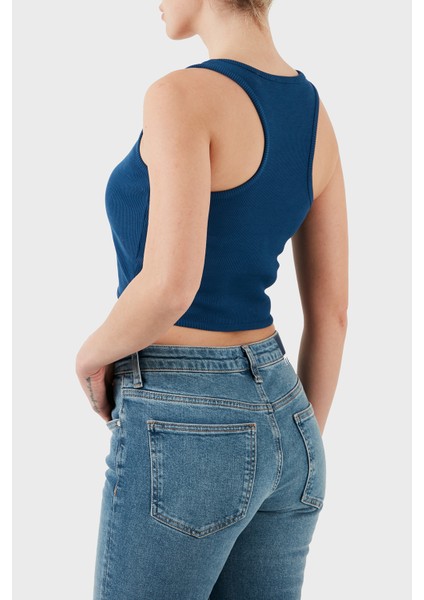 Pamuklu Slim Fit Kare Yaka Logolu Top Bayan Top Lbnoosessfutn modelleri