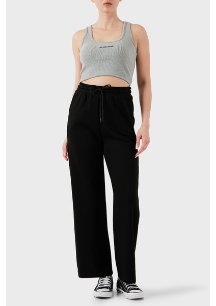 Pamuklu Slim Fit Kare Yaka Logolu Top Bayan Top Lbnoosessfutn fiyatları