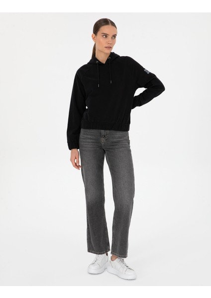 Kadın Siyah Comfort Fit Sweatshirt 50312020-VR046 fırsatları