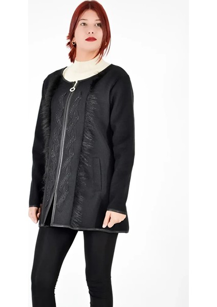 Çift Tarafı Saçaklı Işlemeli Ceket modelleri