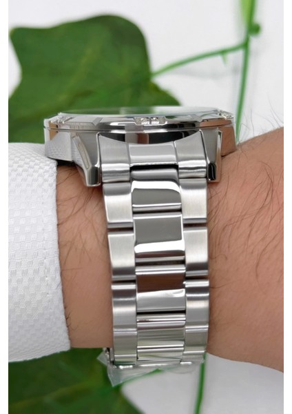 Çelik Kordon&kasa Erkek Kol Saati Gümüş-Siyah ST.1.10184-1 ZMST001 fırsatları