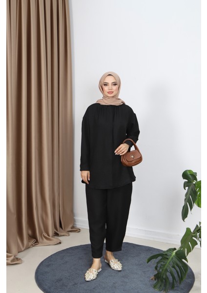 Gizli Düğmeli Pantolonlu Takım