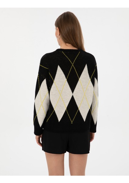 Kadın Siyah Regular Fit Kazak 50317089-VR046 indirimleri