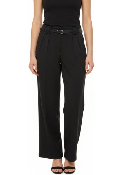 Siyah Pileli Kemerli Kadın Kumaş Pantolon 8119A