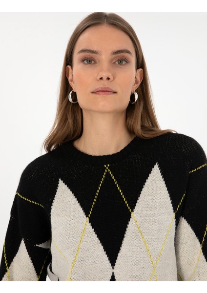 Kadın Siyah Regular Fit Kazak 50317089-VR046 fiyatları