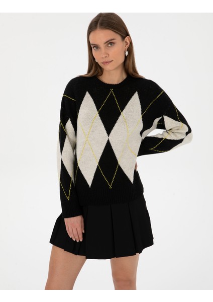 Kadın Siyah Regular Fit Kazak 50317089-VR046 modelleri