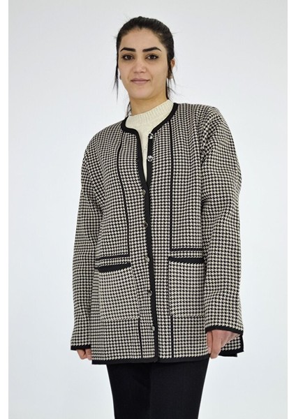 Kaz Ayağa Desenli Düğmeli Ceket fiyatları