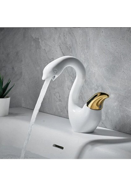 Banyo Lavabo Bataryası Kuğu Model Beyaz/gold Renk Yeni Ürün Ithal 7 Yıl Garantili Ithal