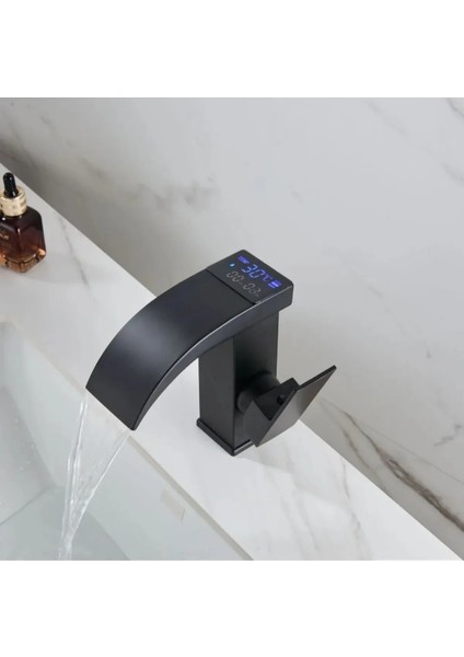 Akıllı Dijital Sıcaklık LED Ekran Banyo Lavabo Bataryası Ithal Mat Siyah 7 Yıl Garantili