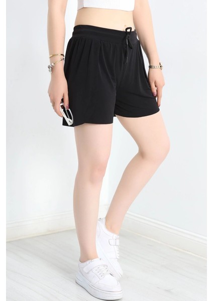 Kadın Beli Bağcıklı Yanlardan Yırtmaç Detaylı Çift Katmanlı Dökümlü Hafif Sandy Kumaş Tayt Şort fırsatları