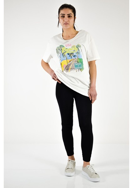 Sıfır Yaka Renkli Baskılı T-shirt