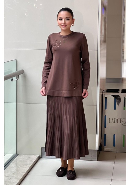 Nuss 1352 Boncuk Işlemeli Pilise Etekli Merserize Takım