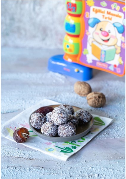 Bebek Atıştırmalık Hurma Topları - 125 gr, 0-6 Ay Arası Bebekler İçin Meyve Bazlı, Ceviz, Fındık, Kakao ve Hindistan Cevizi İçeren Türkiye Menşeli Ürün modelleri