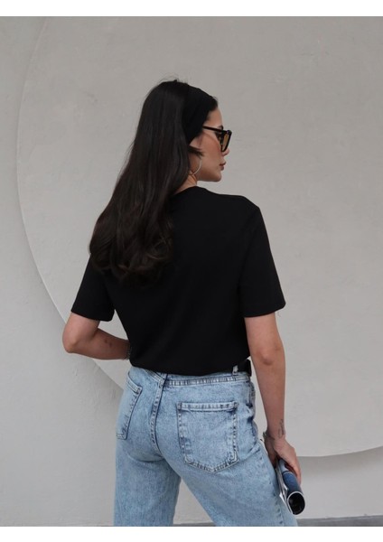 Kadın Bisiklet Yaka Basic T-Shirt %100 Pamuk fırsatları