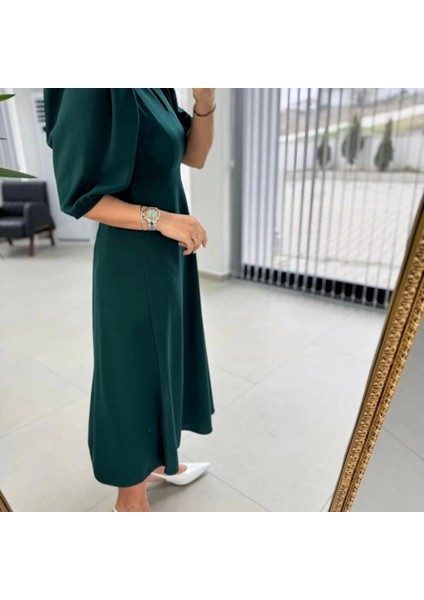 Kadın Kısa Kollu Bisiklet Yaka Fiyonk Broşlu Midi Janjan Krep Elbise modelleri