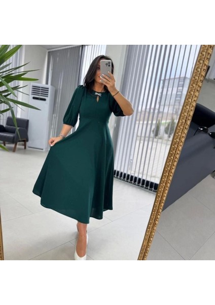 Kadın Kısa Kollu Bisiklet Yaka Fiyonk Broşlu Midi Janjan Krep Elbise fırsatları