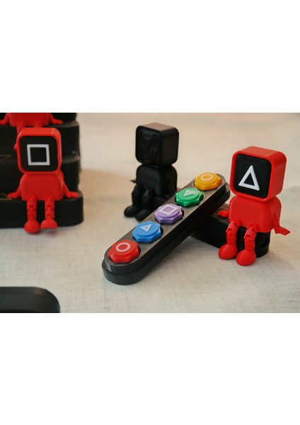 Squid Game 5'li Figür + Gonggi 5 Taş Oyunu + Uçan Taş Set indirimleri