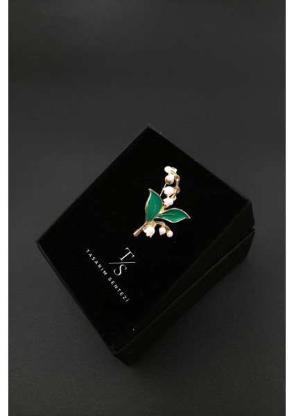 Broş Metal Rozet Vadi Zambak Çiçeği Yaprak Dal Yaka Kıyafet Şapka Takı Aksesuar Hediye fiyatları