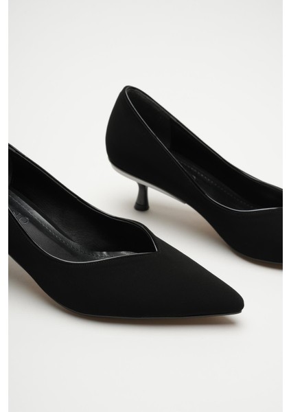 Elera Siyah Nubuk Sivri Burunlu Kadın İnce Metal Alçak Topuklu Klasik Ayakkabı (5cm) indirimleri