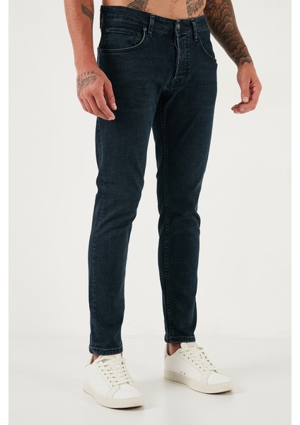 Streç Pamuklu Slim Fit Normal Bel Dar Paça Jeans Erkek Kot Pantolon 1124C46NAPOLI modelleri