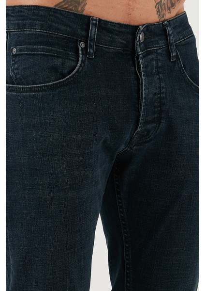 Streç Pamuklu Slim Fit Normal Bel Dar Paça Jeans Erkek Kot Pantolon 1124C46NAPOLI