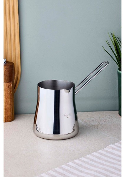 304 Paslanmaz Çelik Huni Cezve No.8 - 920 ml