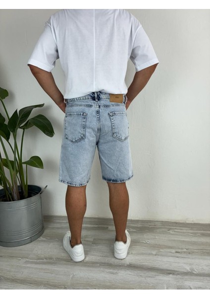 Kar Yıkamalı Açık Mavi Fit Likrasız Jean Kot Şort
