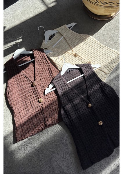 2 Düğmeli Selanik Örgülü Yelek- Kahverengi fırsatları