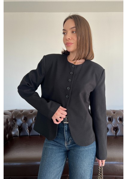 Özel Üretim Kısa Tasarım Ceket- Siyah