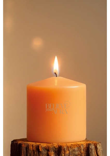 Sandal Ağacı Kokulu Silindir Mum - %100 Doğal Soya Mumu Turuncu Dekoratif Mum - 300 gr fırsatları