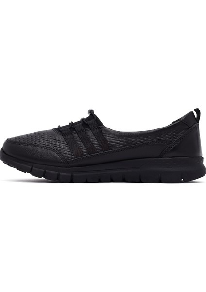 Kadın Siyah Deri Comfort Loafer 25AFD500818 fiyatları