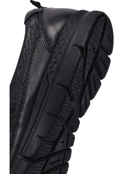 Kadın Siyah Deri Comfort Loafer 25AFD500818