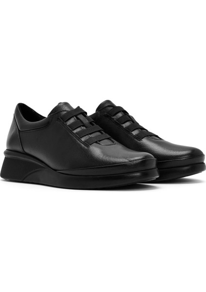 Kadın Siyah Deri Comfort Ayakkabı 25AFD500518 modelleri