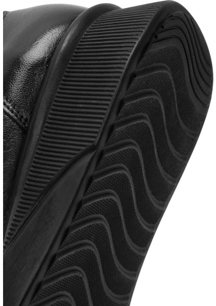 Kadın Siyah Deri Comfort Ayakkabı 25AFD500518