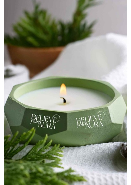 Sandal Ağacı Kokulu Mum - %100 Soya Mumu El Yapımı Yeşil Beton Aromaterapi Kokulu Mum - 450 cc