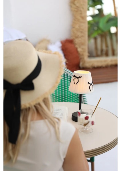 Krem Kadife Süet Siyah Fiyonk Kablosuz Şarjlı Masa Lambası - Alt Uzun Siyah