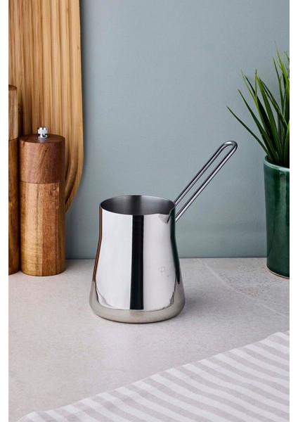 304 Paslanmaz Çelik Huni Cezve No.6 - 560 ml