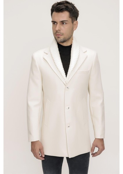 Plt 073 Beyaz Klasik Palto