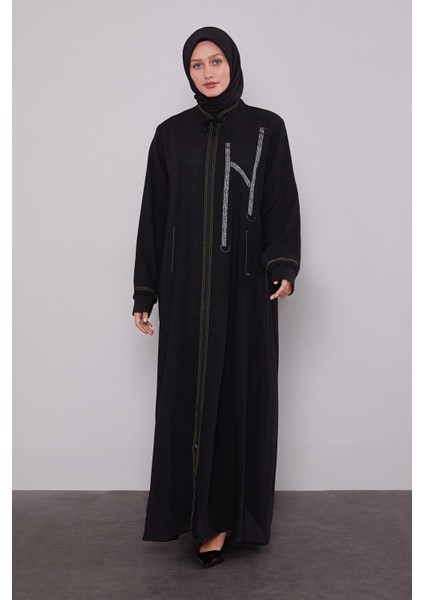 Siyah Şerit Detaylı Ferace