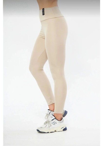 Kışlık Yüksek Bel Toparlayicı ve Sıkılaştırıcı Likralı Şardonlu Tayt - Bej fırsatları