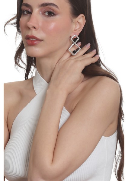 Kadın Lak Gümüş Renk Doğaltaşlı Çivili Model Geometrik Formlu El Yapımı Küpe fırsatları