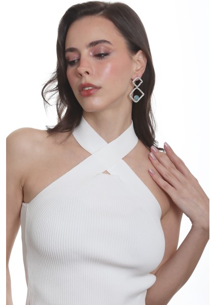 Kadın Lak Gümüş Renk Doğaltaşlı Çivili Model Geometrik Formlu El Yapımı Küpe indirimleri